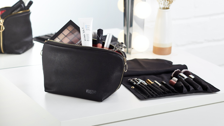 Vacationer Makeup Bag by Kusshi  Customize Your Travel Makeup Bag - KUSSHI